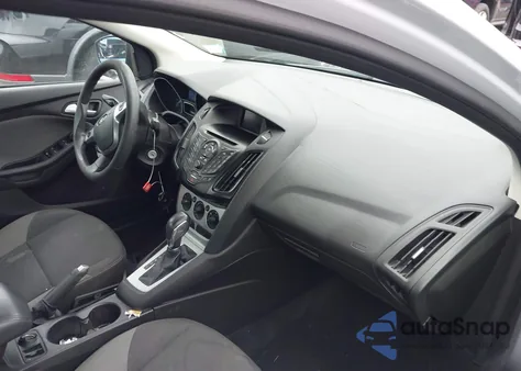 2014 Ford Focus Se z USA, uszkodzony, nr VIN 1FADP3F20EL201481